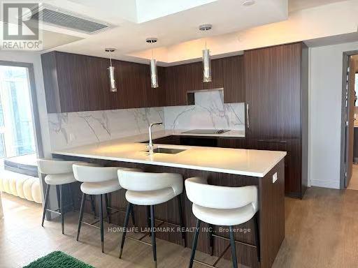 1 Concord City Place Way, Toronto, Ontario  M5V 0X3 - Photo 6 - C13774820