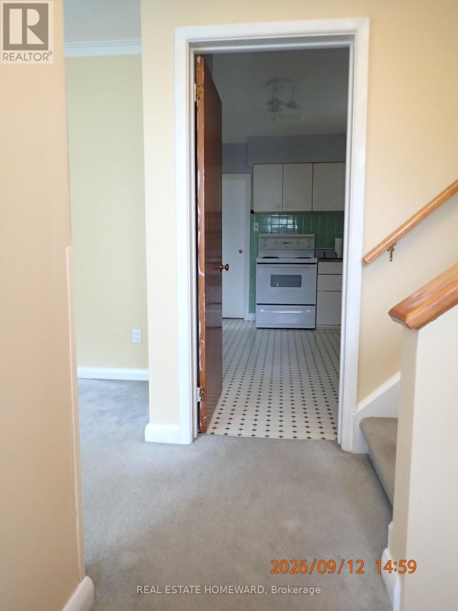 Front - 56 Perivale Crescent, Toronto, Ontario  M1J 2C3 - Photo 6 - E13622004