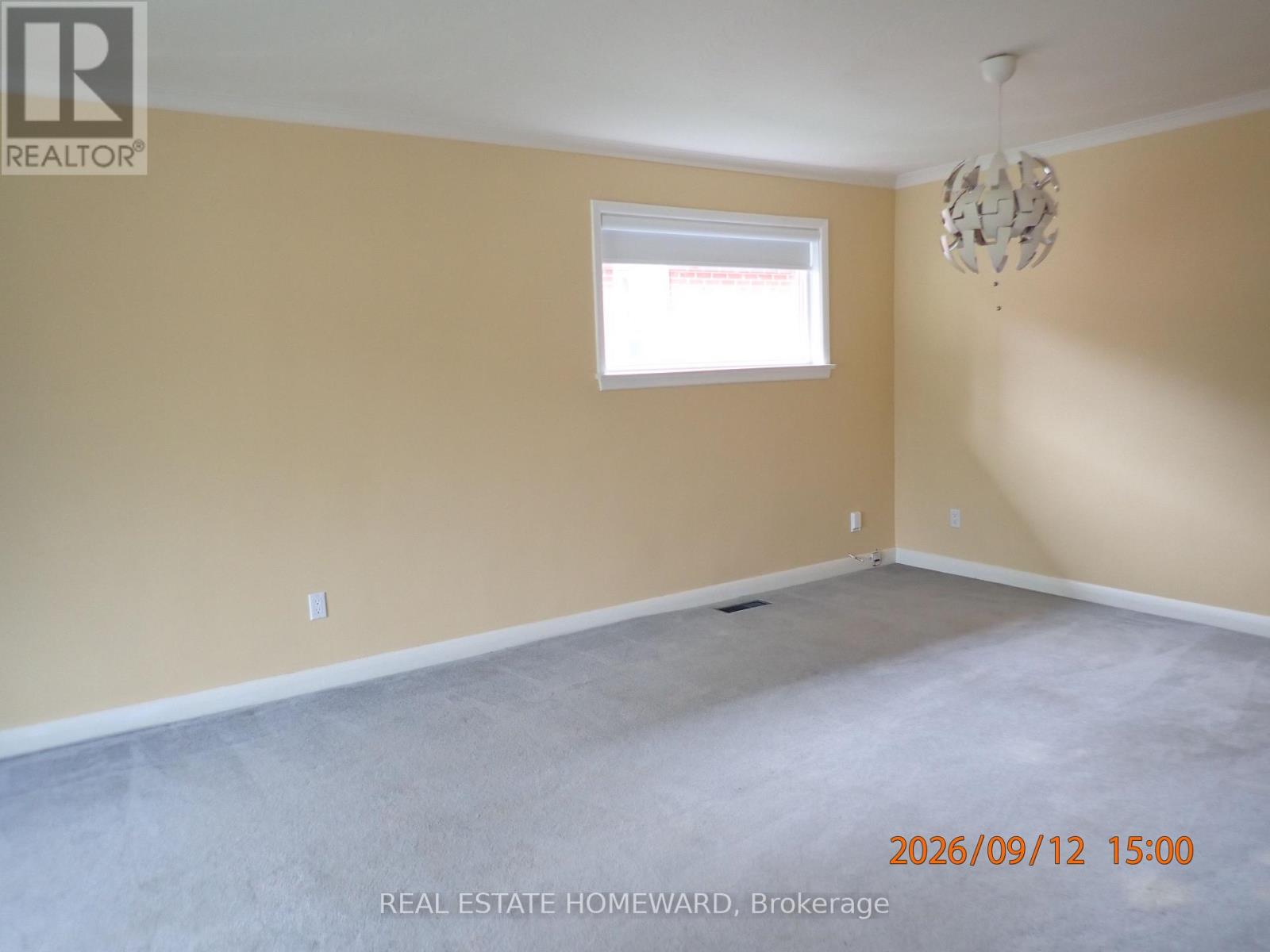 Front - 56 Perivale Crescent, Toronto, Ontario  M1J 2C3 - Photo 14 - E13622004