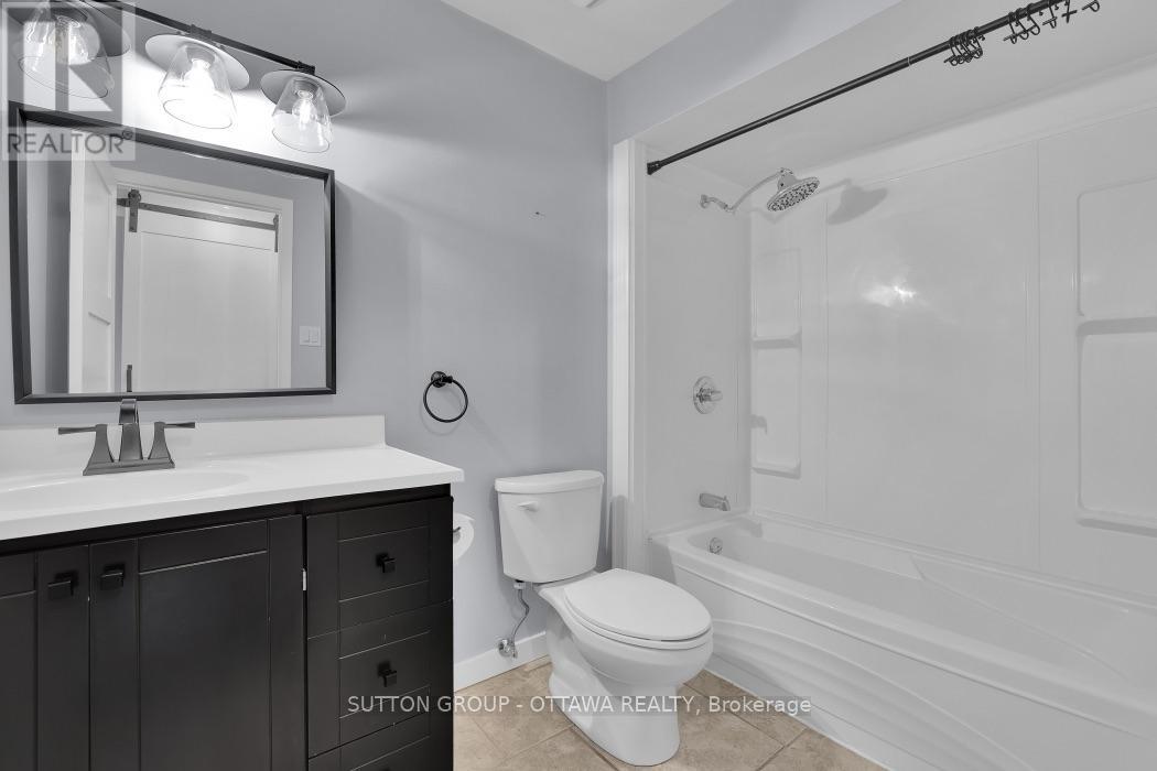 201 - 1835 Marsala Crescent, Ottawa, Ontario  K4A 2E5 - Photo 15 - X13777636