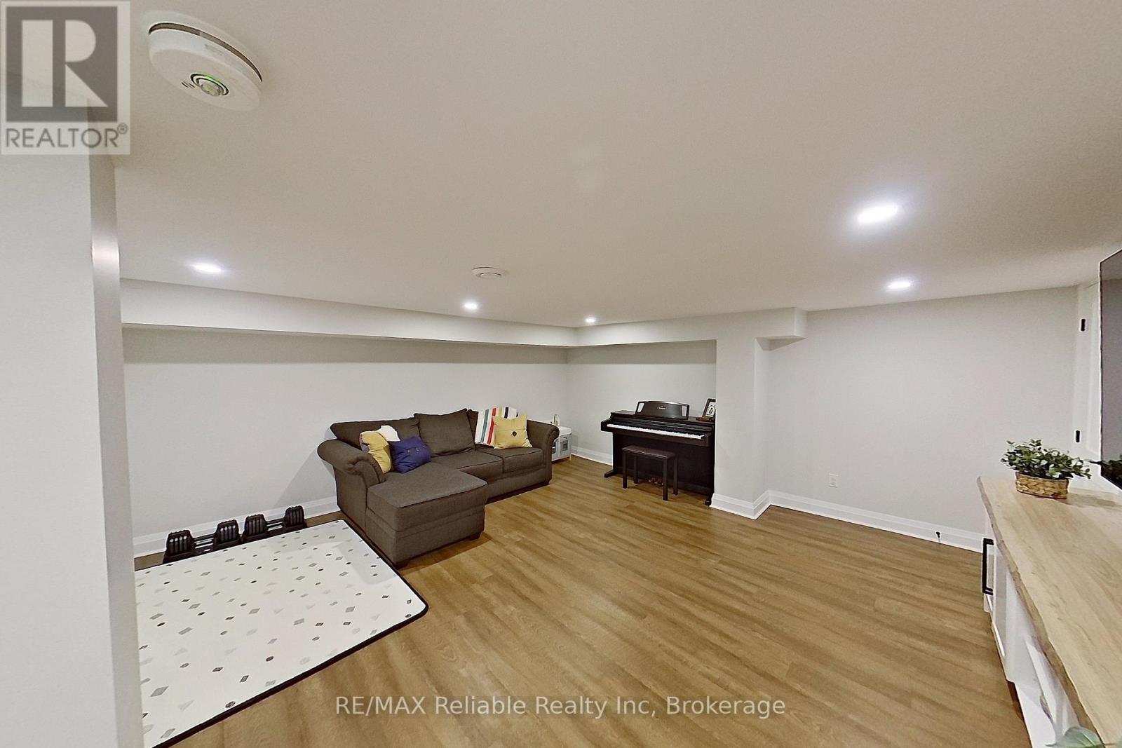 19 Bismark Street, Bluewater, Ontario  N0M 2T0 - Photo 34 - X13777634