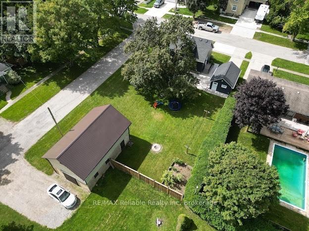 19 Bismark Street, Bluewater, Ontario  N0M 2T0 - Photo 40 - X13777634