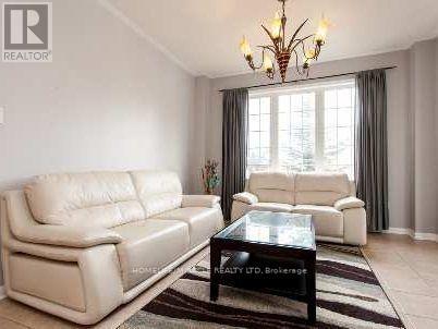 5936 Whitehorn Avenue, Mississauga, Ontario  L5V 2Y8 - Photo 6 - W13777630