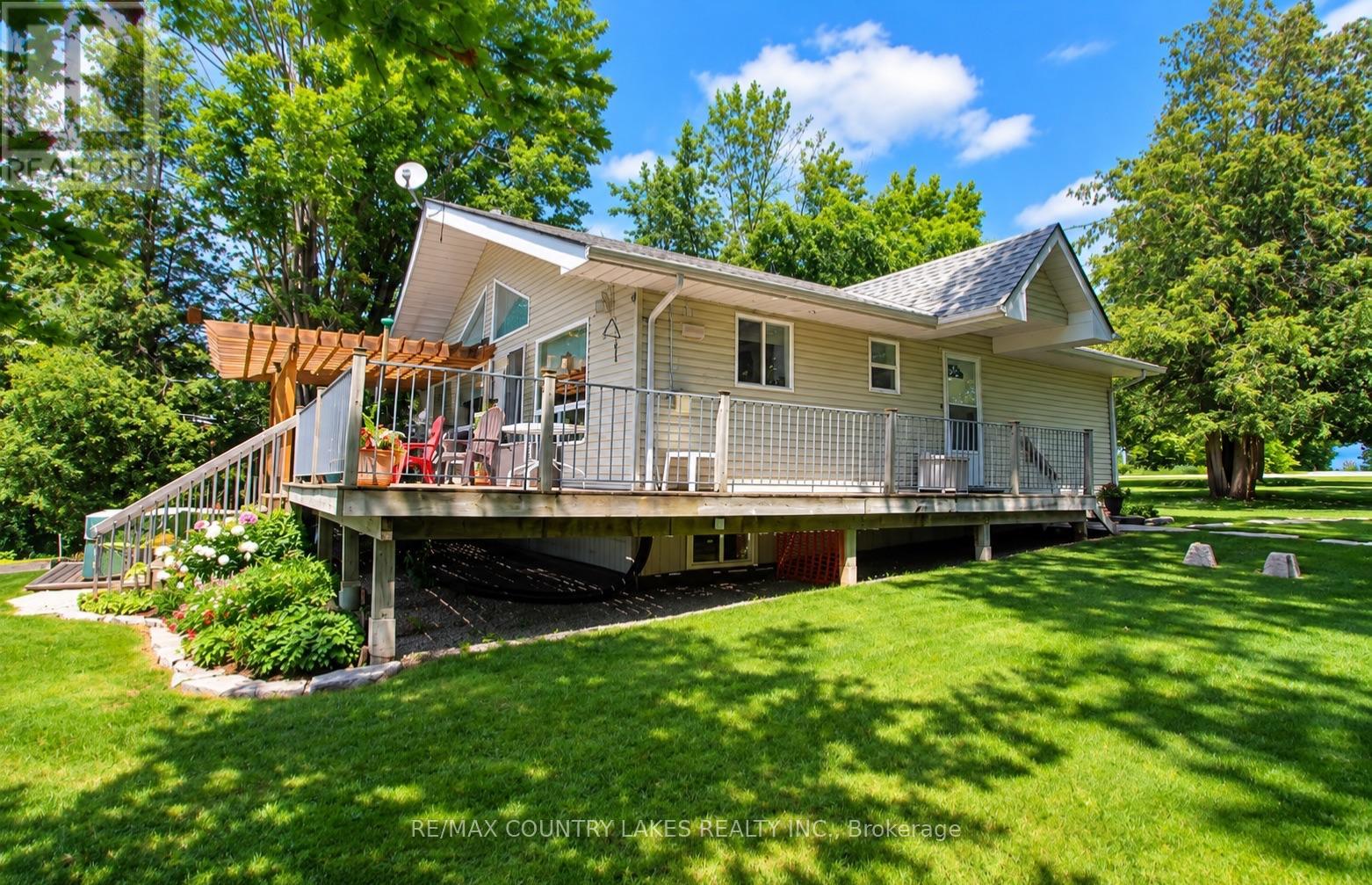 27 Hillcrest Avenue, Kawartha Lakes, Ontario  K0M 2B0 - Photo 2 - X13479290