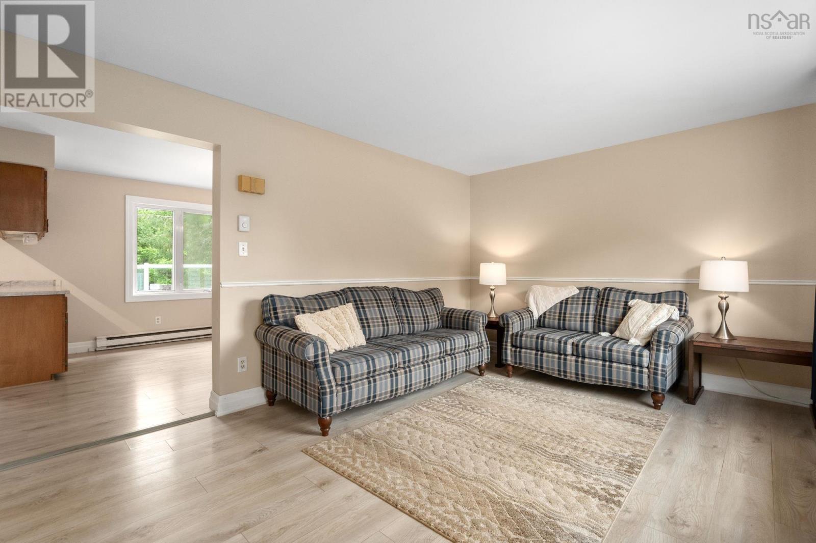 147 East Uniacke Road, East Uniacke, Nova Scotia  B0N 1Z0 - Photo 3 - 202622857