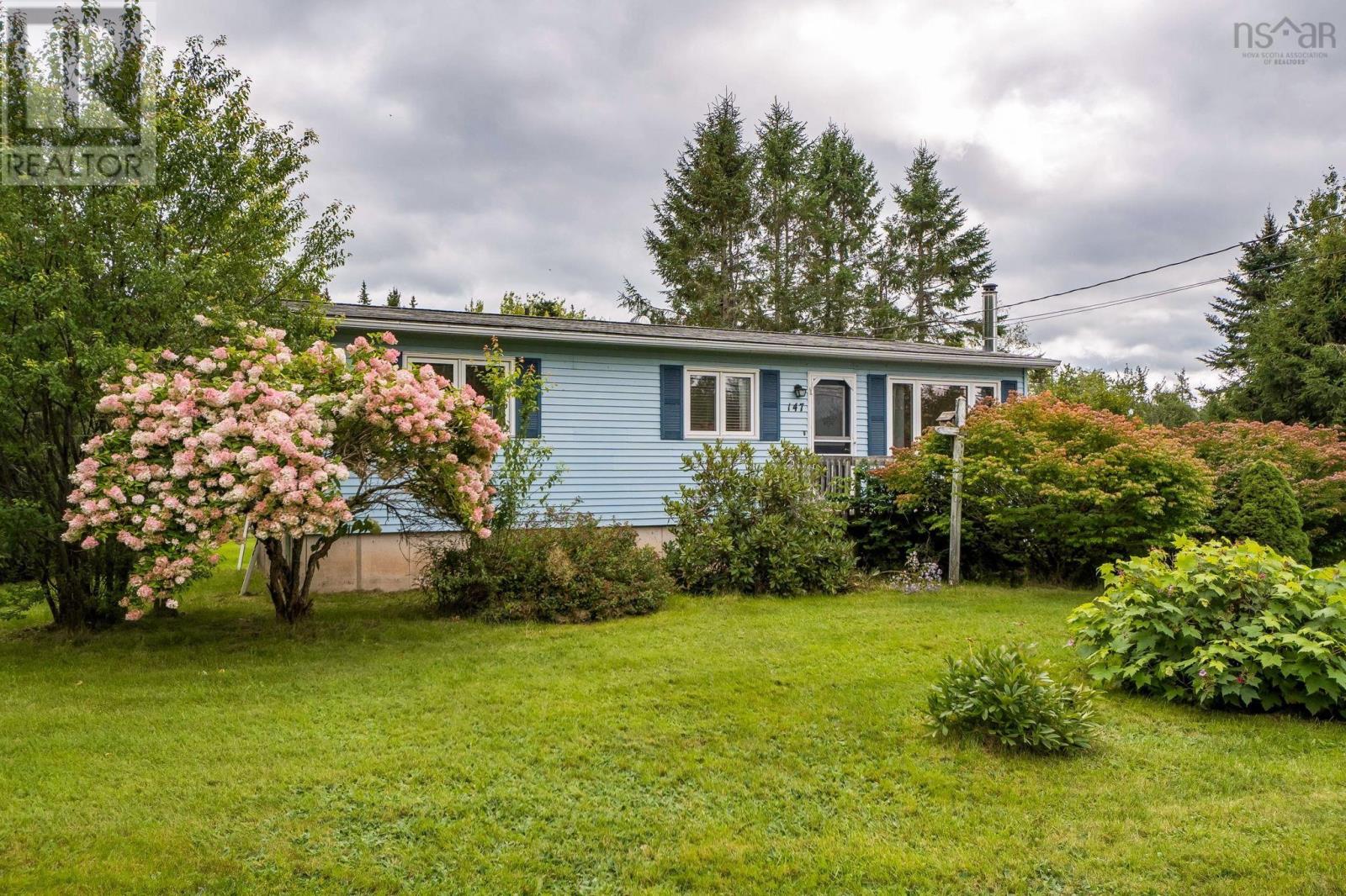 147 East Uniacke Road, East Uniacke, Nova Scotia  B0N 1Z0 - Photo 28 - 202622857