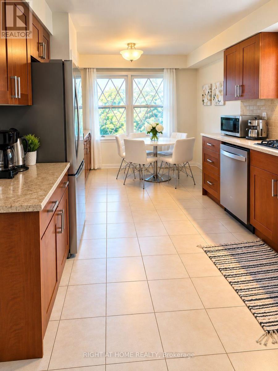 7 The Links Road, Toronto, Ontario  M2P 1T4 - Photo 7 - C13750924