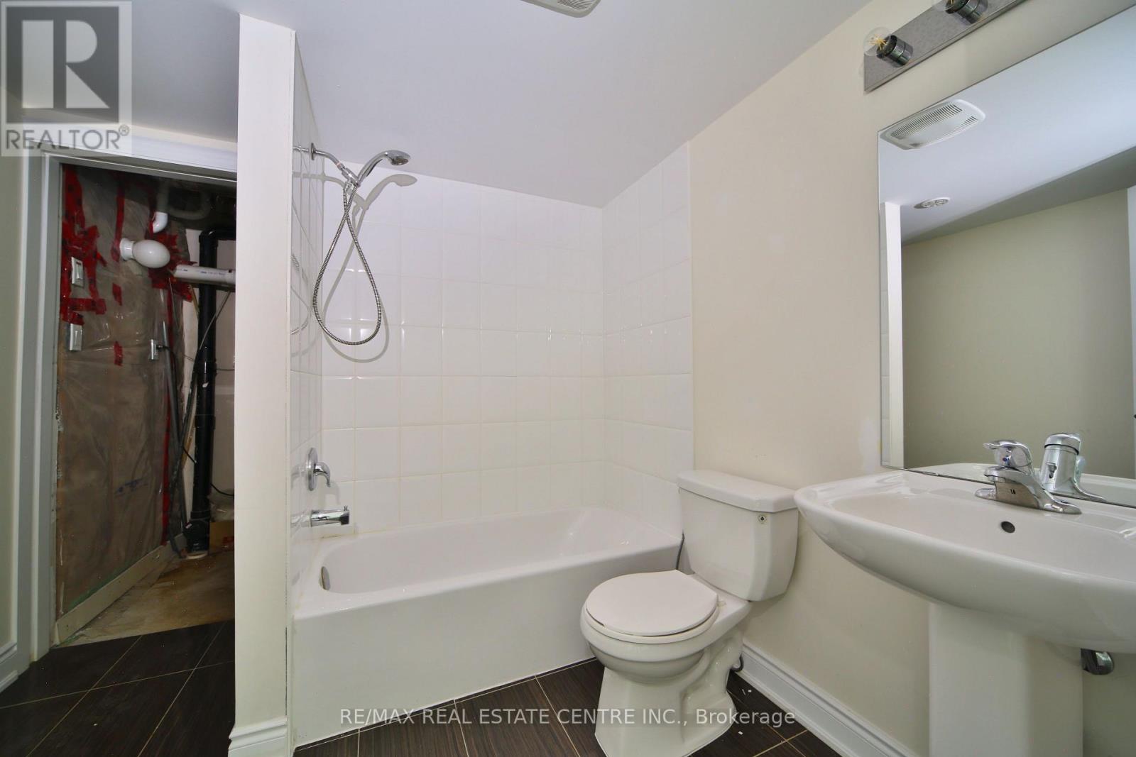 211 Appleton Court, Newmarket, Ontario  L3Y 0B8 - Photo 21 - N13741010