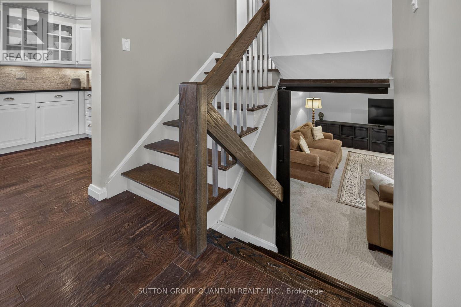 2103 Seabrook Drive, Oakville, Ontario  L6L 2T8 - Photo 33 - W13774378