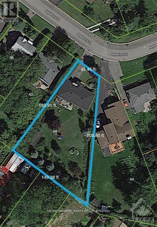 44 Appleford Street, Ottawa, Ontario  K1J 6T8 - Photo 2 - X13777680