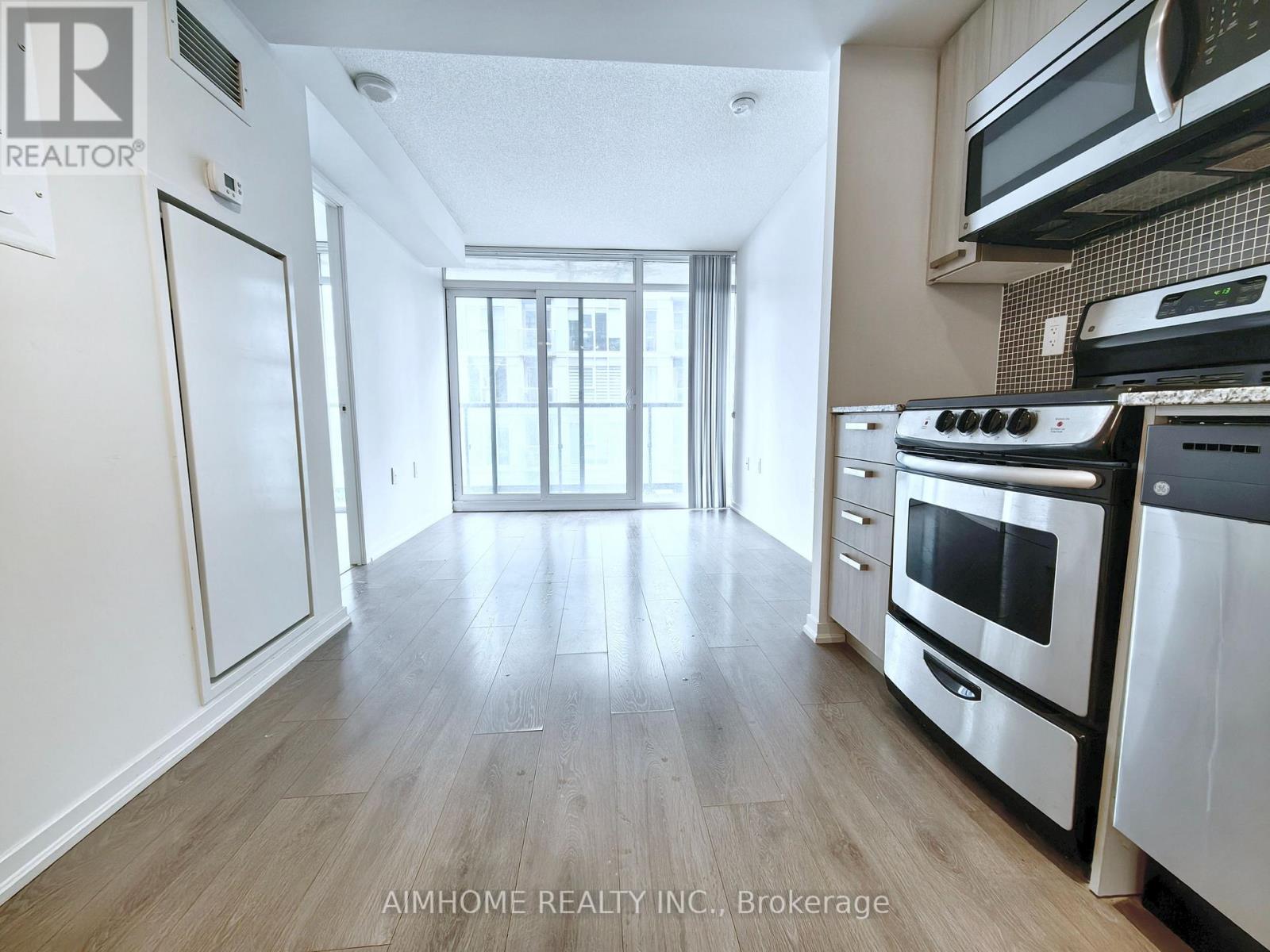 1916 - 36 LISGAR STREET, Toronto, Ontario
