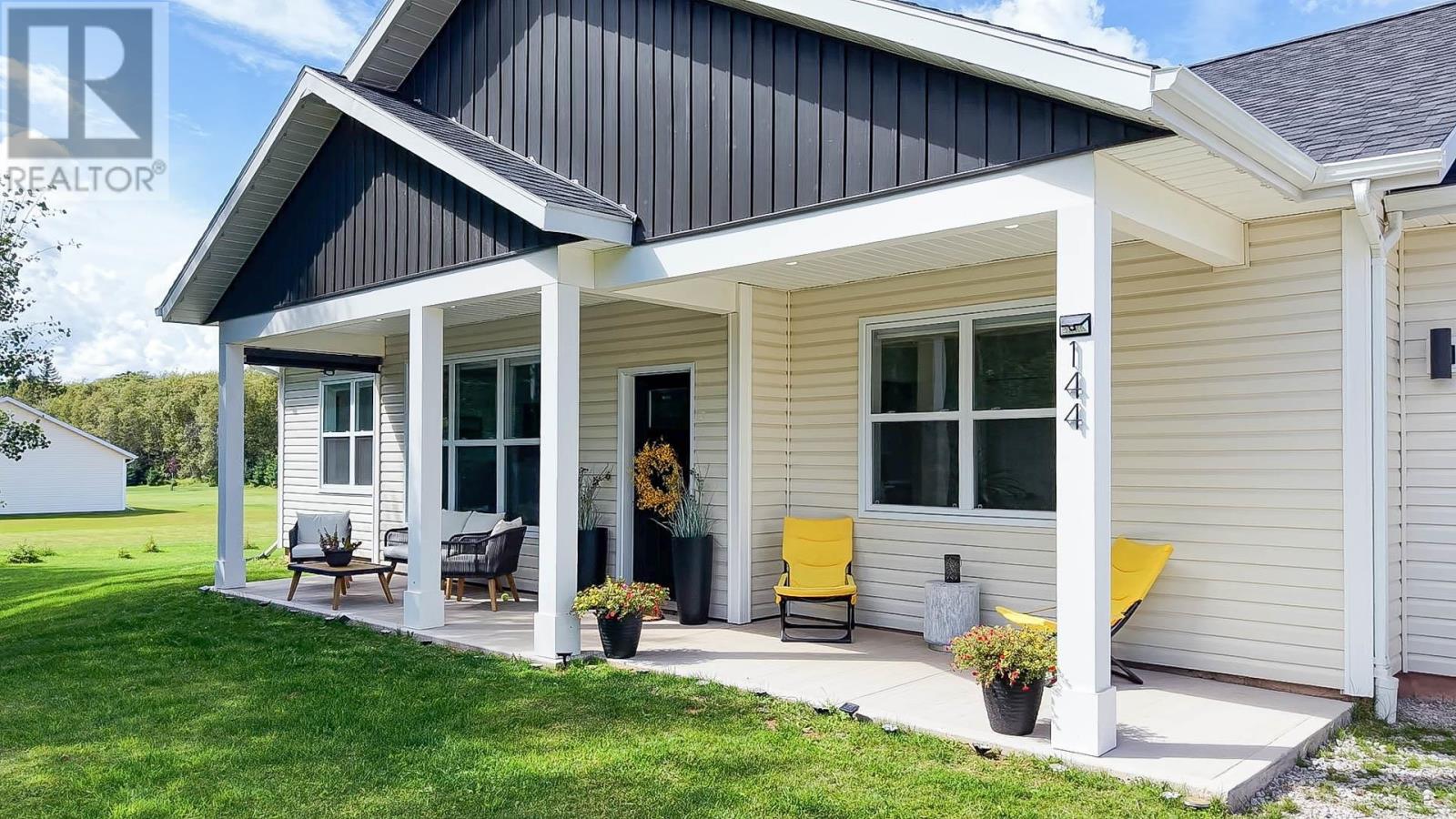 144 Shady Acres Drive, Brackley Beach, Prince Edward Island  C1E 2X4 - Photo 10 - 202622999
