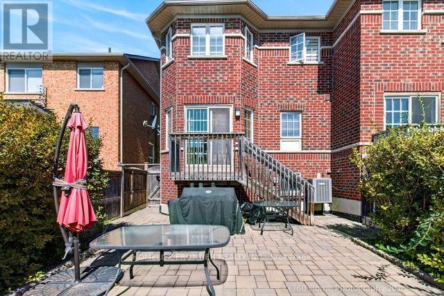 312 Lauderdale Drive, Vaughan, Ontario  L6A 0N7 - Photo 10 - N13777670