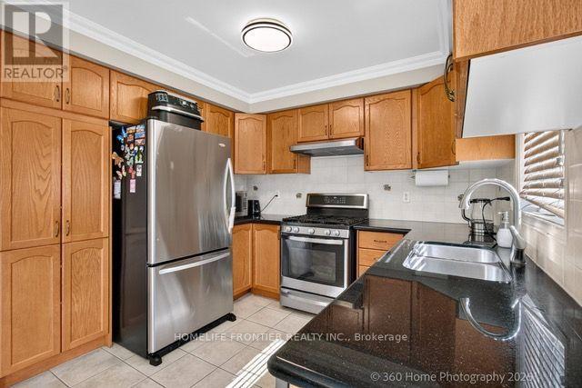 312 Lauderdale Drive, Vaughan, Ontario  L6A 0N7 - Photo 7 - N13777670