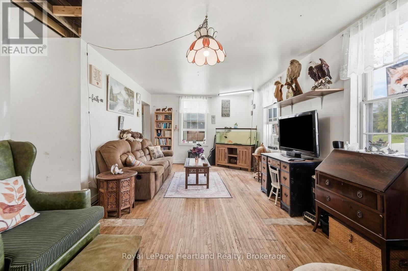 103 James St Street, Central Huron, Ontario  N0M 1L0 - Photo 10 - X13777650