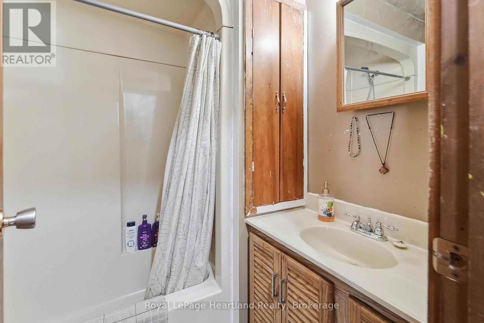 103 James St Street, Central Huron, Ontario  N0M 1L0 - Photo 15 - X13777650