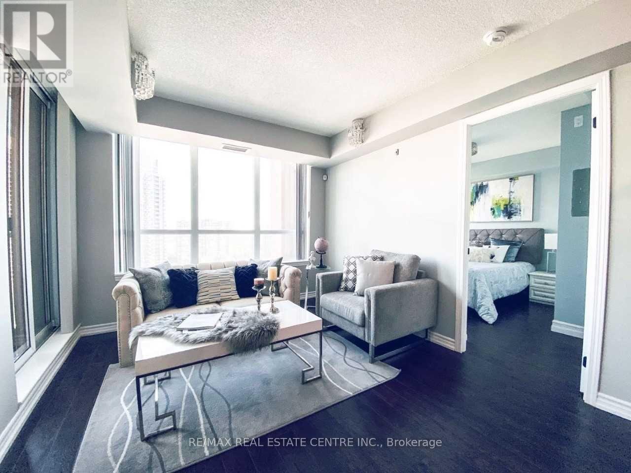 1801 - 4080 Living Arts Drive, Mississauga, Ontario  L5B 4N3 - Photo 4 - W13777666