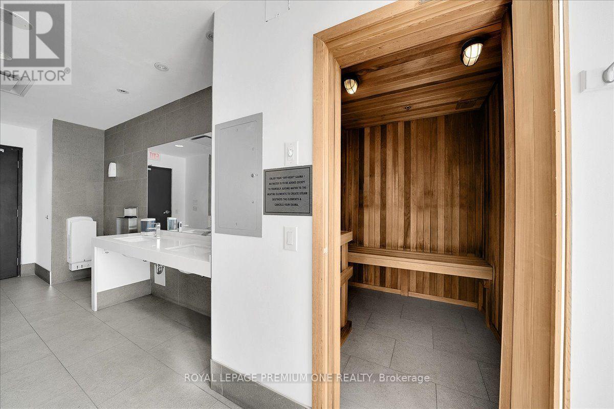 901 - 103 The Queensway, Toronto, Ontario  M6S 5B3 - Photo 21 - W13777682