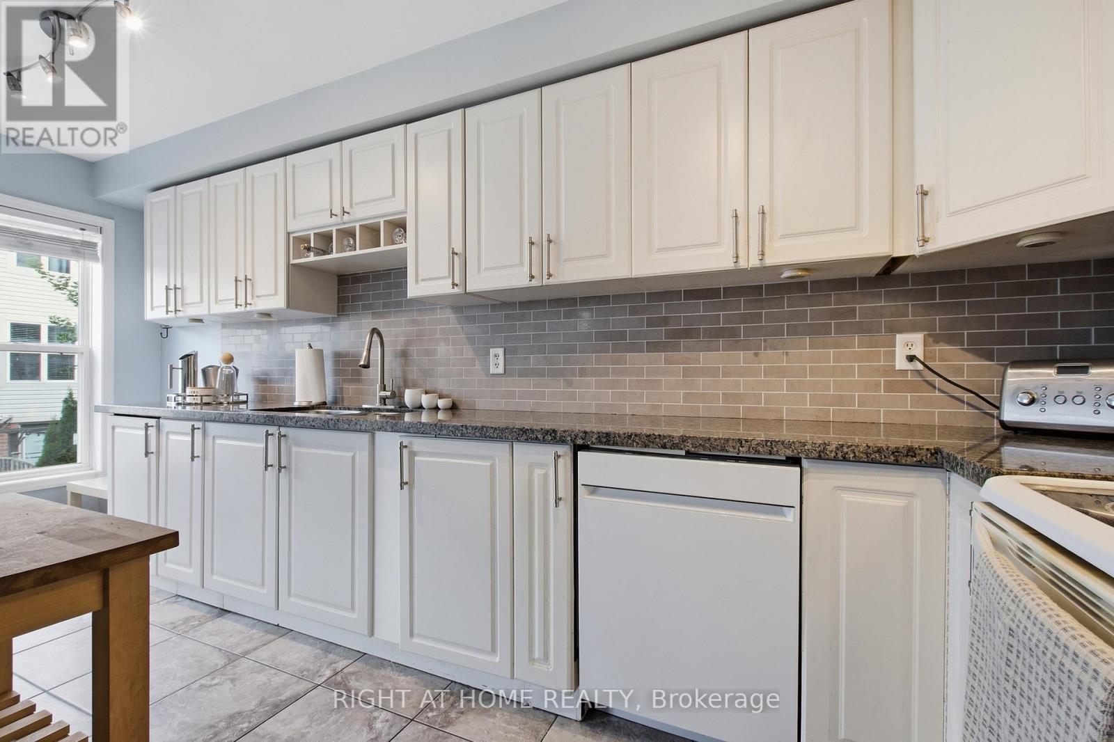 85 Seed House Lane, Halton Hills, Ontario  L7G 6K4 - Photo 16 - W13777694