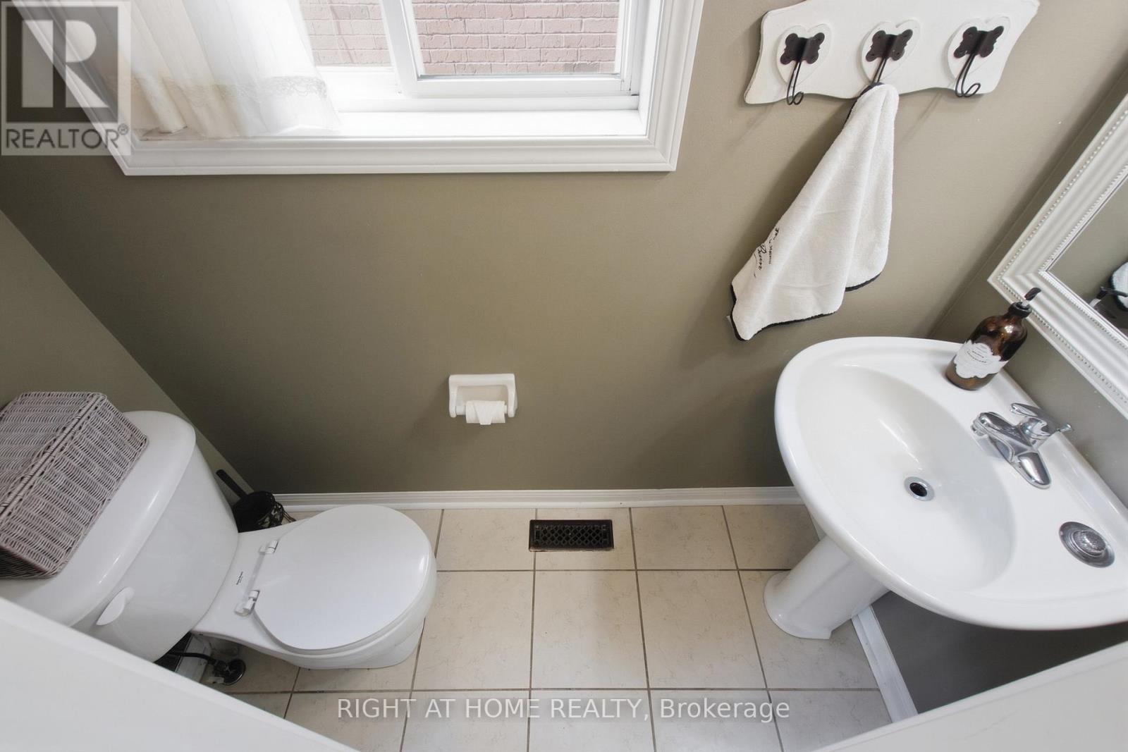 85 Seed House Lane, Halton Hills, Ontario  L7G 6K4 - Photo 22 - W13777694