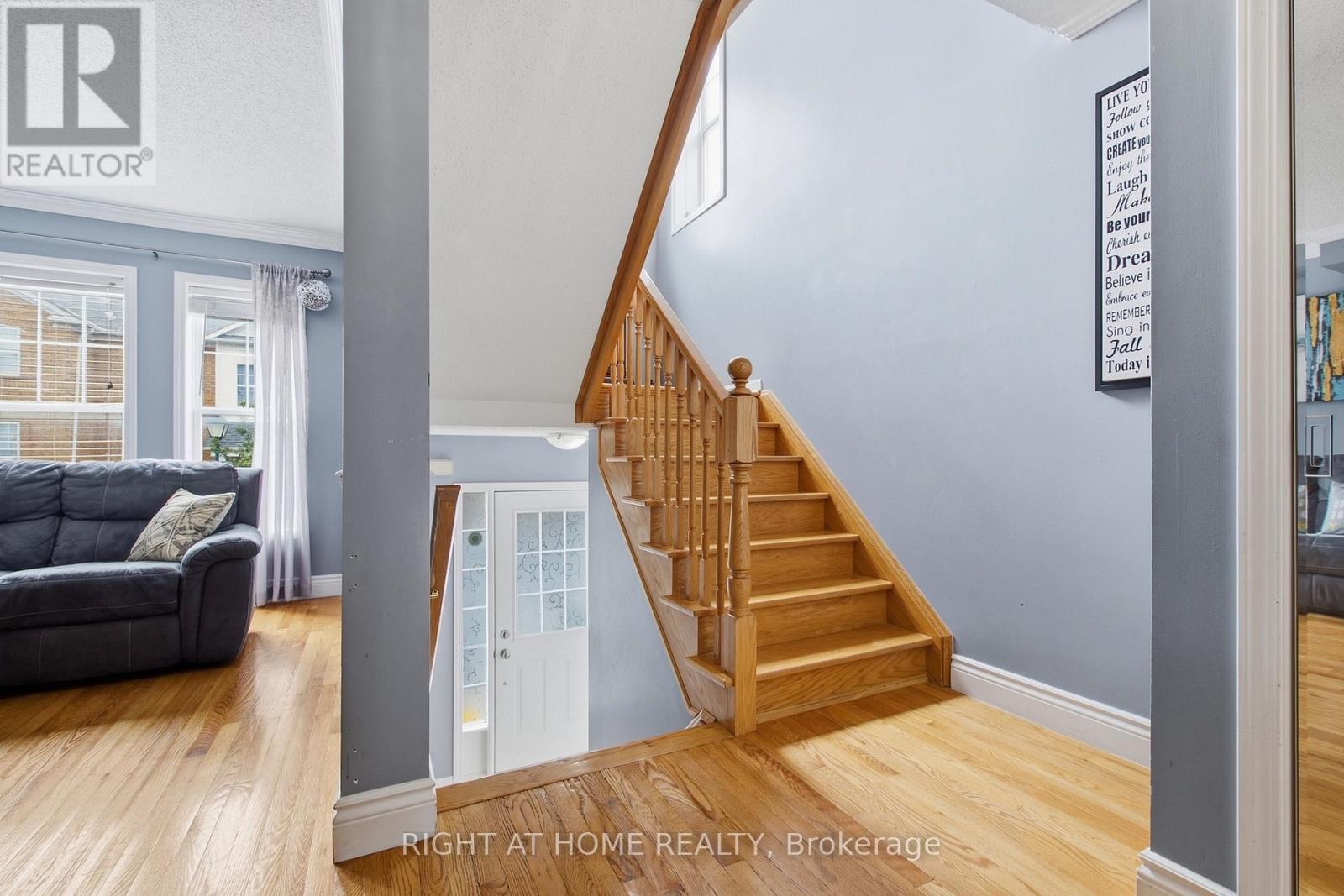 85 Seed House Lane, Halton Hills, Ontario  L7G 6K4 - Photo 6 - W13777694