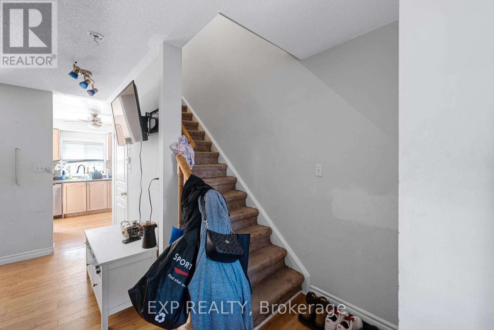 134 Trevino Circle, Barrie, Ontario  L4M 6T8 - Photo 16 - S13760704