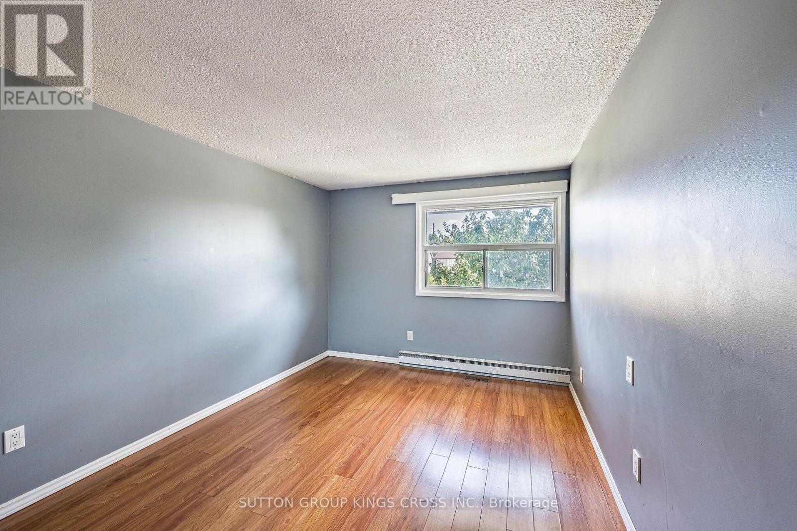 2 Hemlark Court, Brampton, Ontario  L6S 2B7 - Photo 25 - W13777710