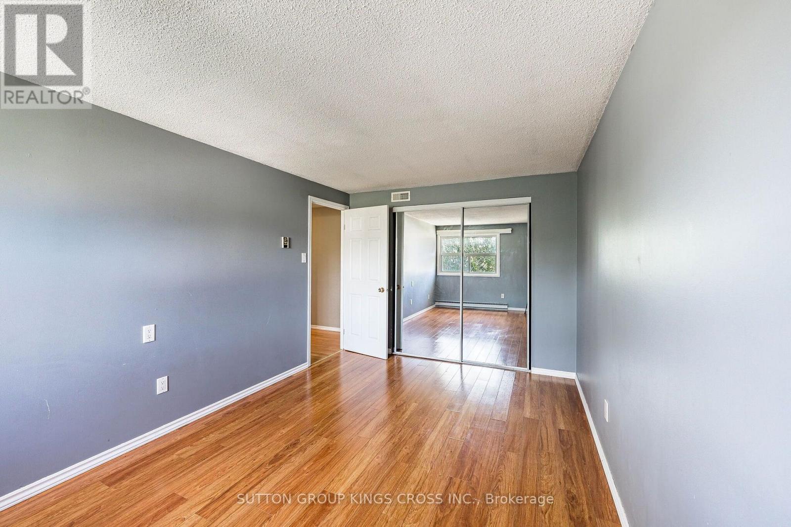 2 Hemlark Court, Brampton, Ontario  L6S 2B7 - Photo 27 - W13777710