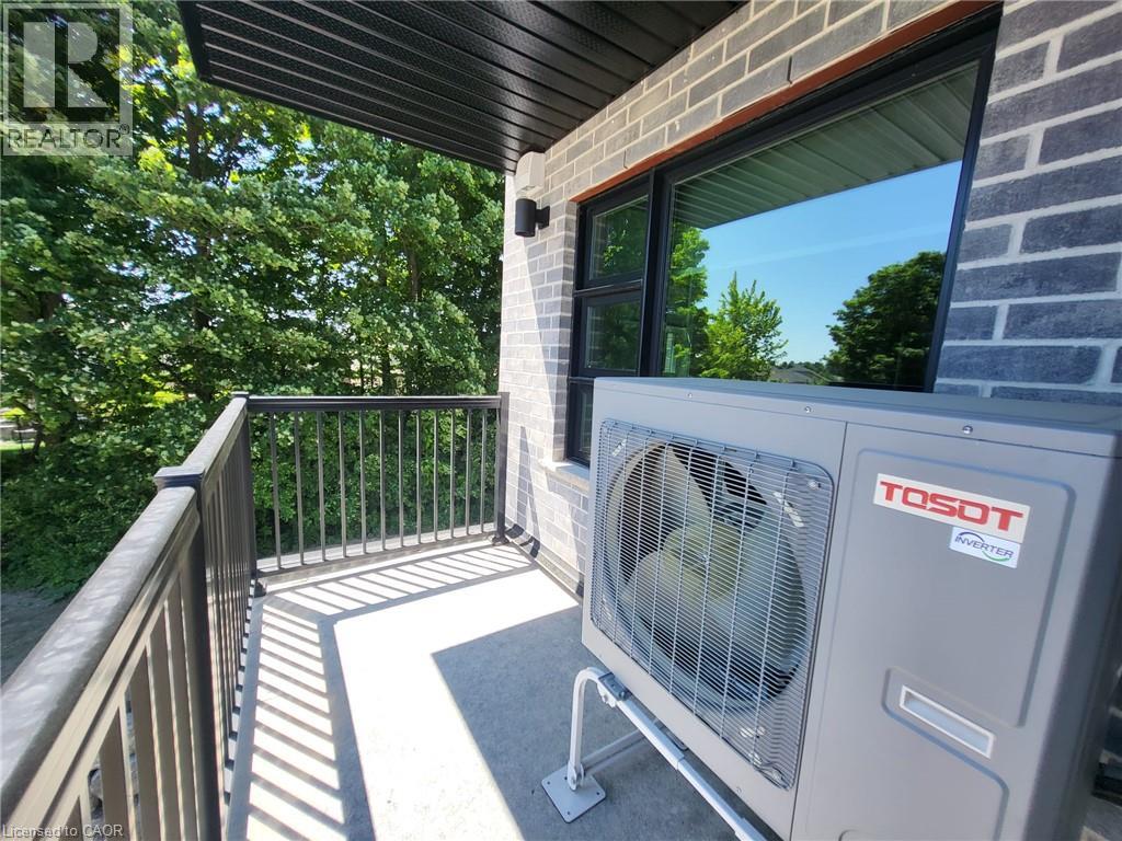 118 Gravel Ridge Trail Unit# E10, Kitchener, Ontario  N2E 0B8 - Photo 12 - 40862900