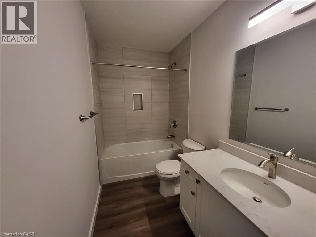 118 Gravel Ridge Trail Unit# E10, Kitchener, Ontario  N2E 0B8 - Photo 17 - 40862900