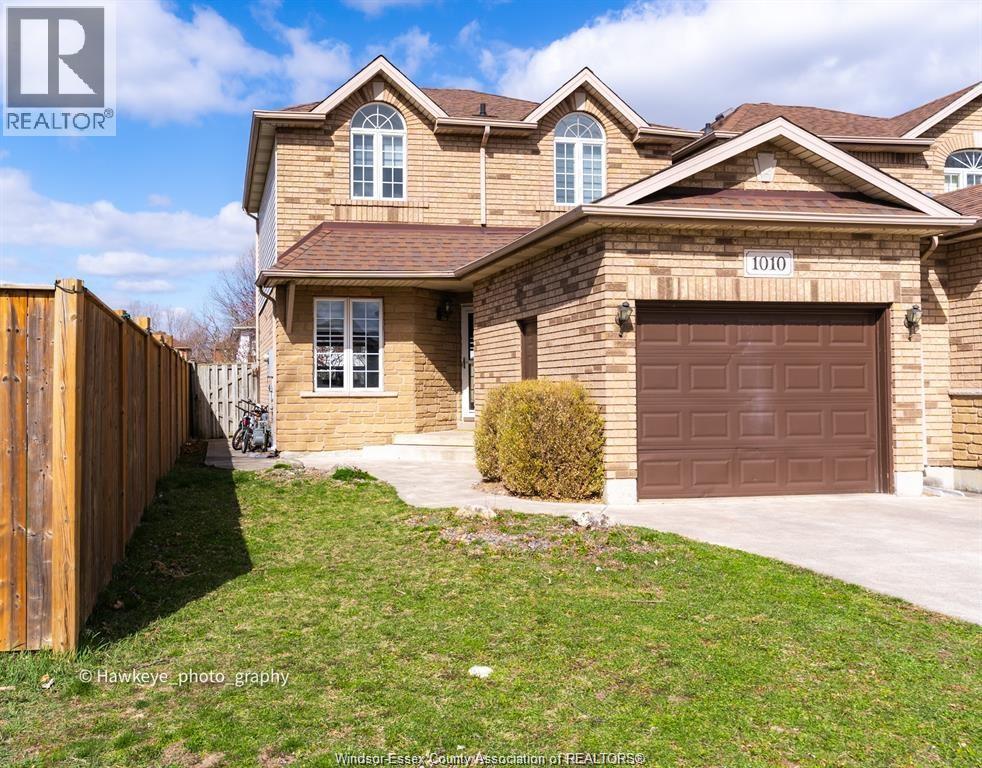 1010 Silverdale, Windsor, Ontario  N9G 2R8 - Photo 2 - 26022406