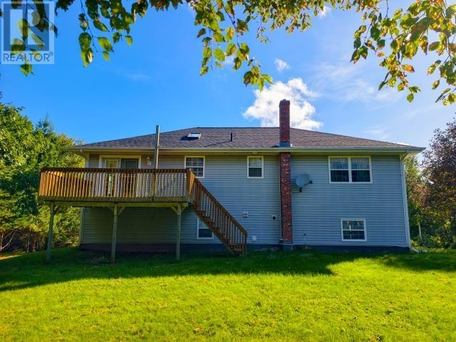 47 Anne Crescent, Stratford, Prince Edward Island  C1B 1M8 - Photo 2 - 202622654