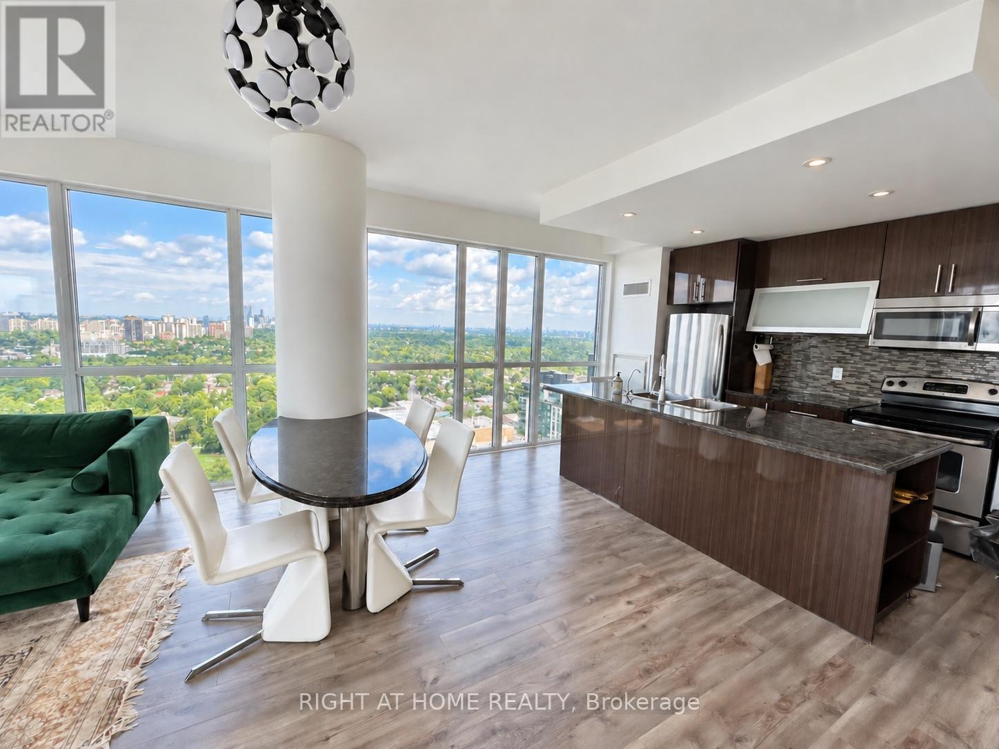 3808 - 28 Ted Rogers Way, Toronto, Ontario  M4Y 2J4 - Photo 16 - C13774998