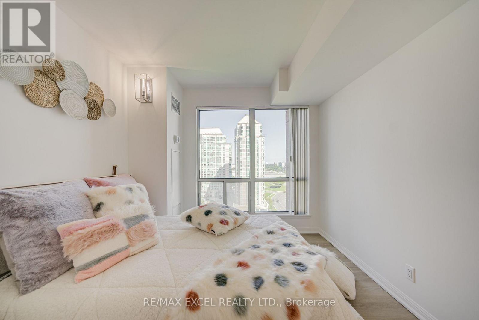 1706 - 8 Lee Centre Drive, Toronto, Ontario  M1H 3H8 - Photo 33 - E13775814