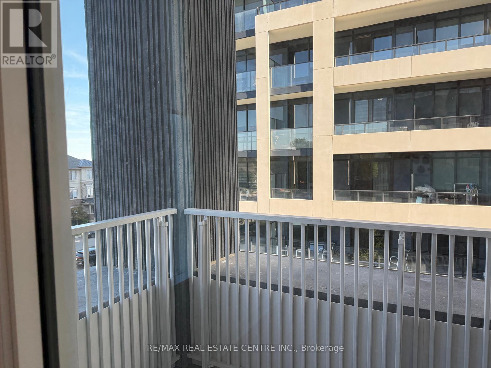 310 - 3240 William Coltson Avenue, Oakville, Ontario  L6H 0X1 - Photo 14 - W13777720