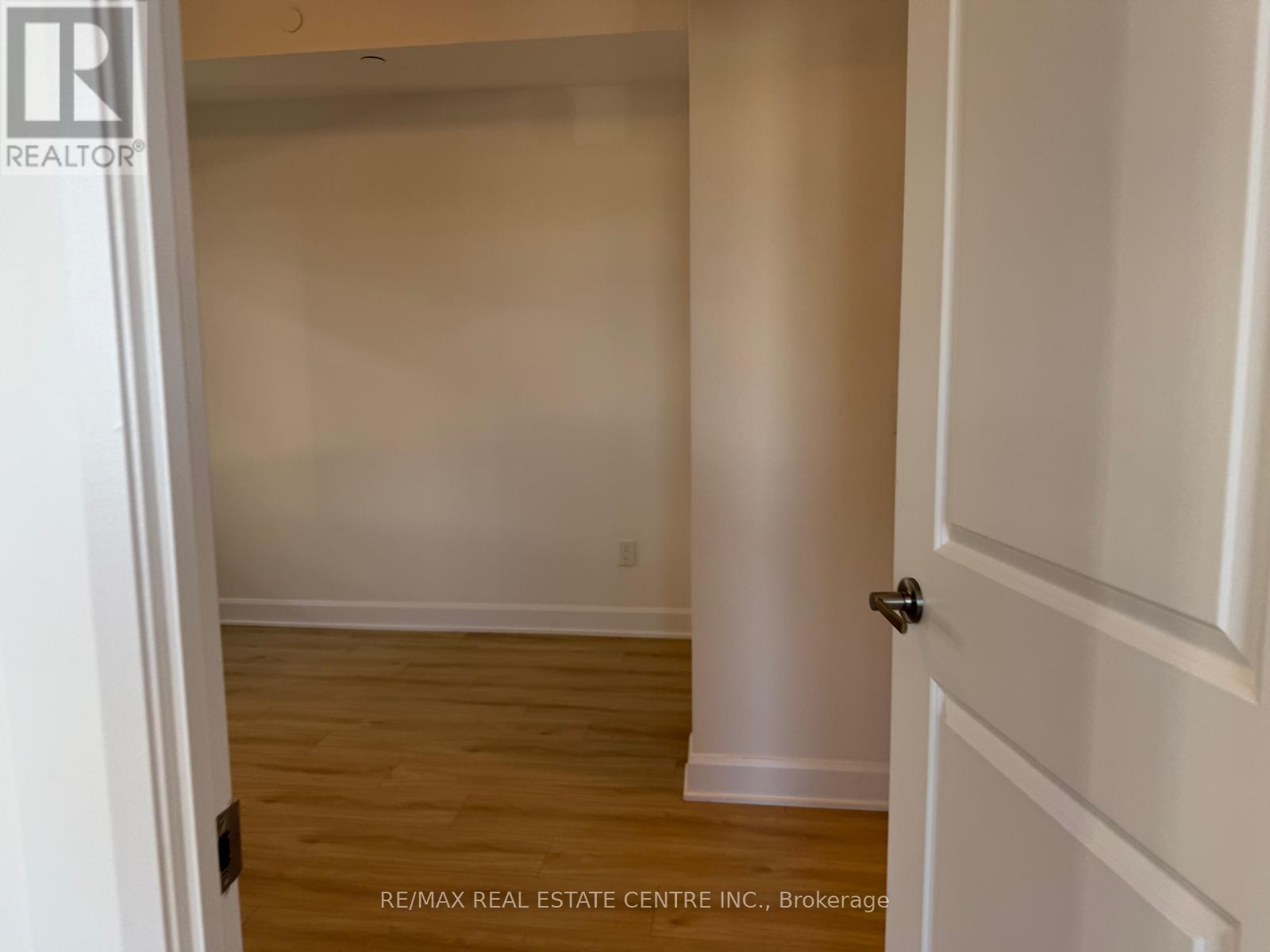310 - 3240 William Coltson Avenue, Oakville, Ontario  L6H 0X1 - Photo 18 - W13777720