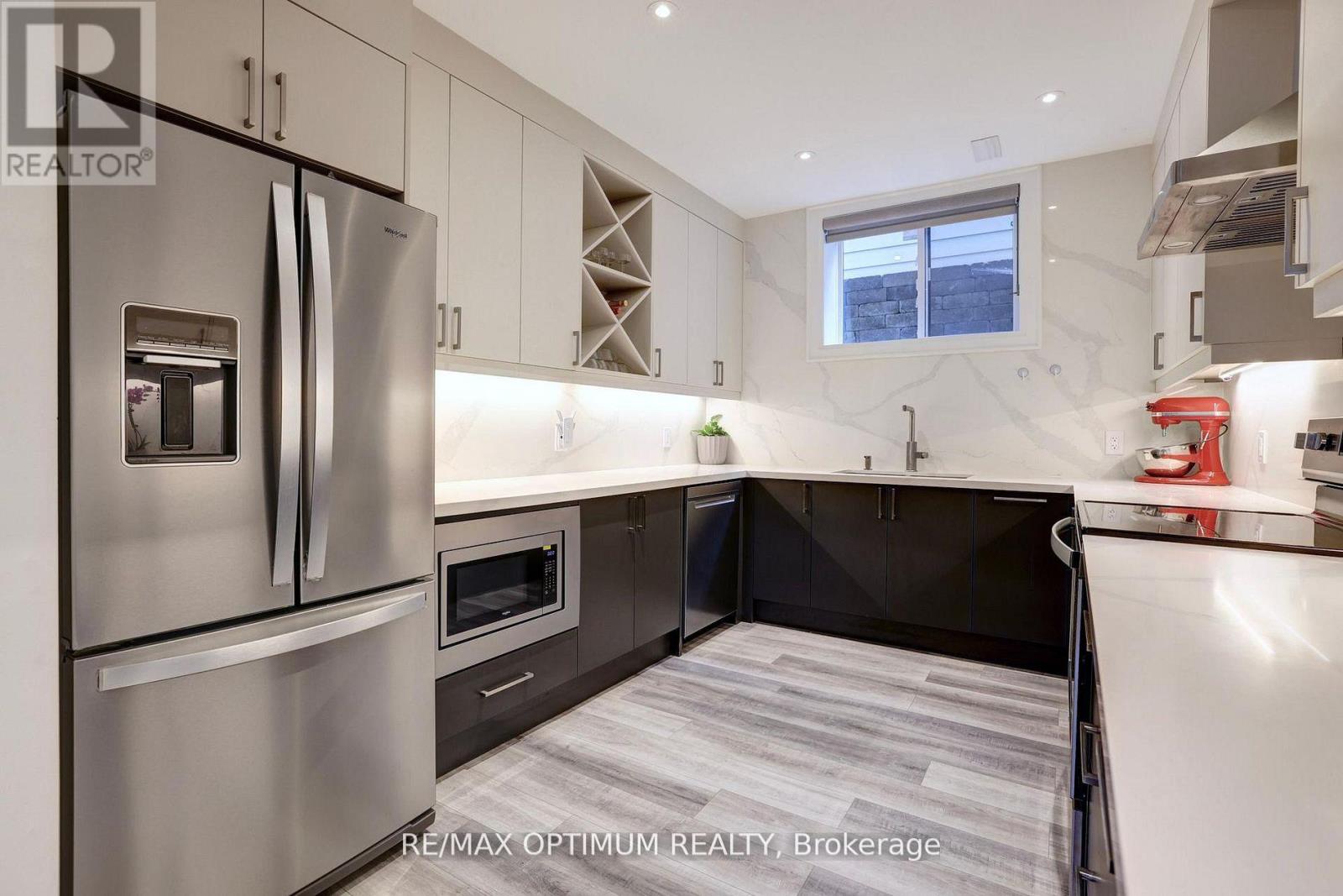 26 Pioneer Drive, Mississauga, Ontario  L5M 1G9 - Photo 42 - W13777734