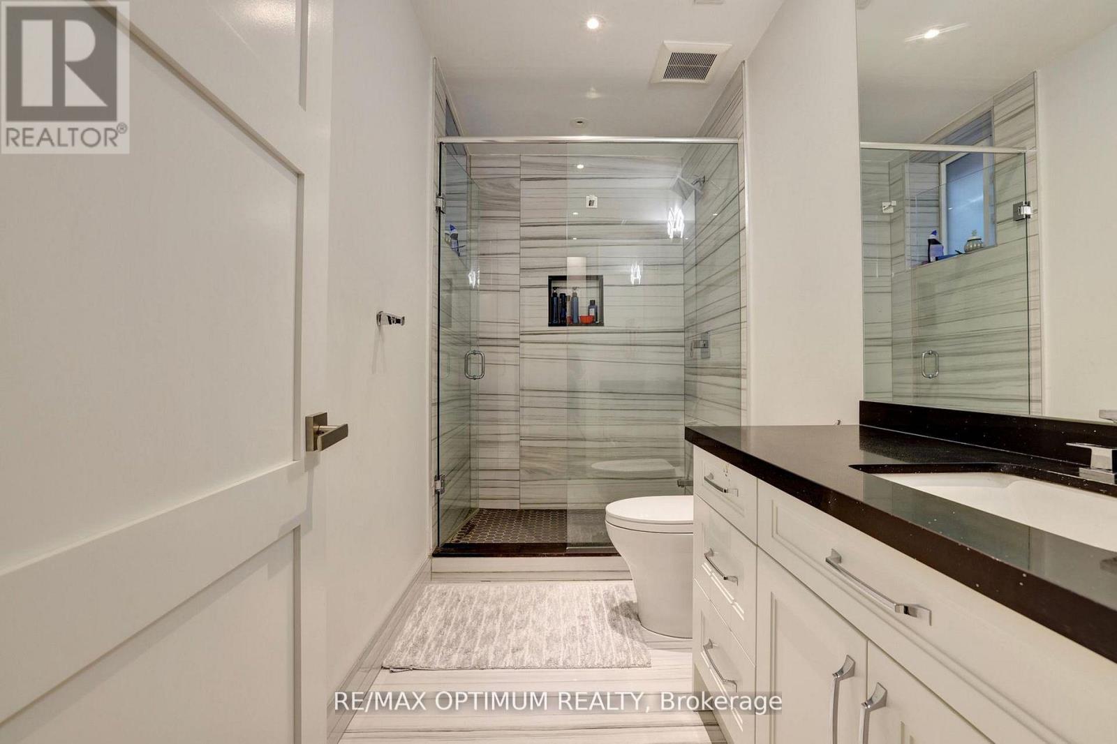 26 Pioneer Drive, Mississauga, Ontario  L5M 1G9 - Photo 44 - W13777734