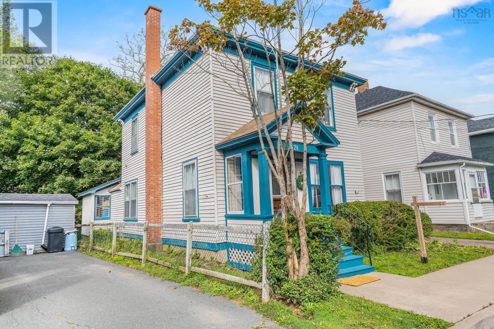 28 Arlington Place, Truro, Nova Scotia  B2N 3T7 - Photo 4 - 202623012