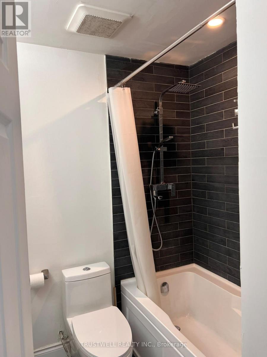 105 - 3040 Constitution Boulevard, Mississauga, Ontario  L4Y 3X7 - Photo 9 - W13654742