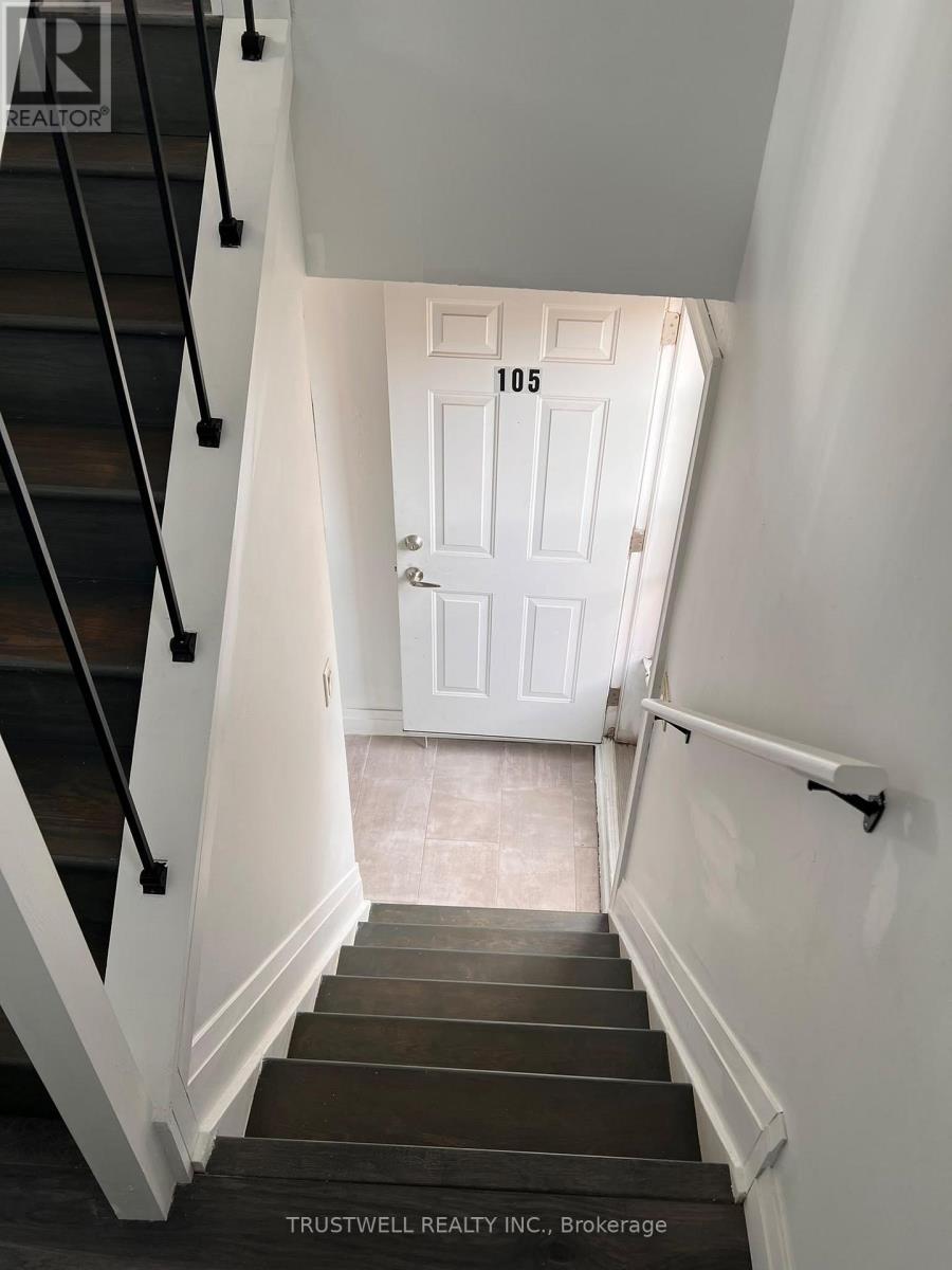 105 - 3040 Constitution Boulevard, Mississauga, Ontario  L4Y 3X7 - Photo 3 - W13654750