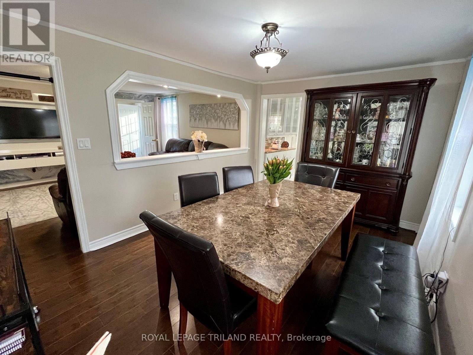 37 Broadway Street, Newbury, Ontario  N0L 1Z0 - Photo 10 - X13777782
