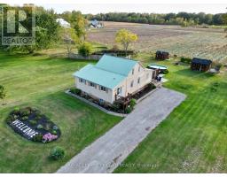 37 BROADWAY STREET, Newbury, Ontario