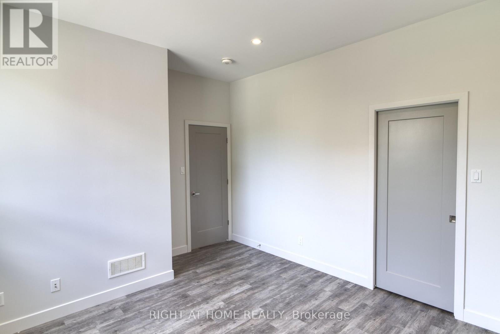 Unit #3 - 118/116 Water Street, Mississippi Mills, Ontario  K0A 1A0 - Photo 11 - X13777742