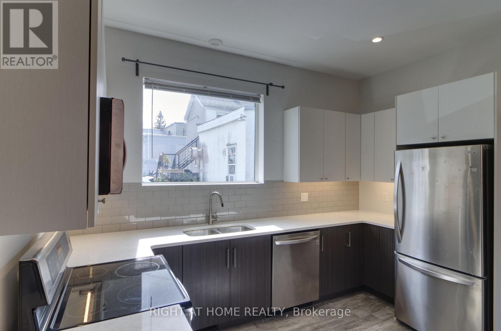 Unit #3 - 118/116 Water Street, Mississippi Mills, Ontario  K0A 1A0 - Photo 6 - X13777742