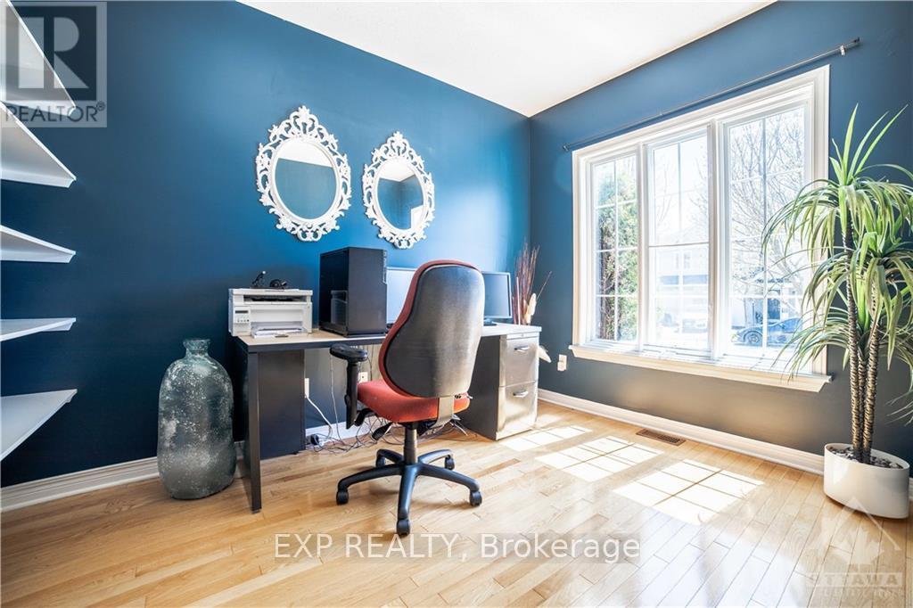 40 Alameda Way, Ottawa, Ontario  K2J 5B3 - Photo 3 - X13777772