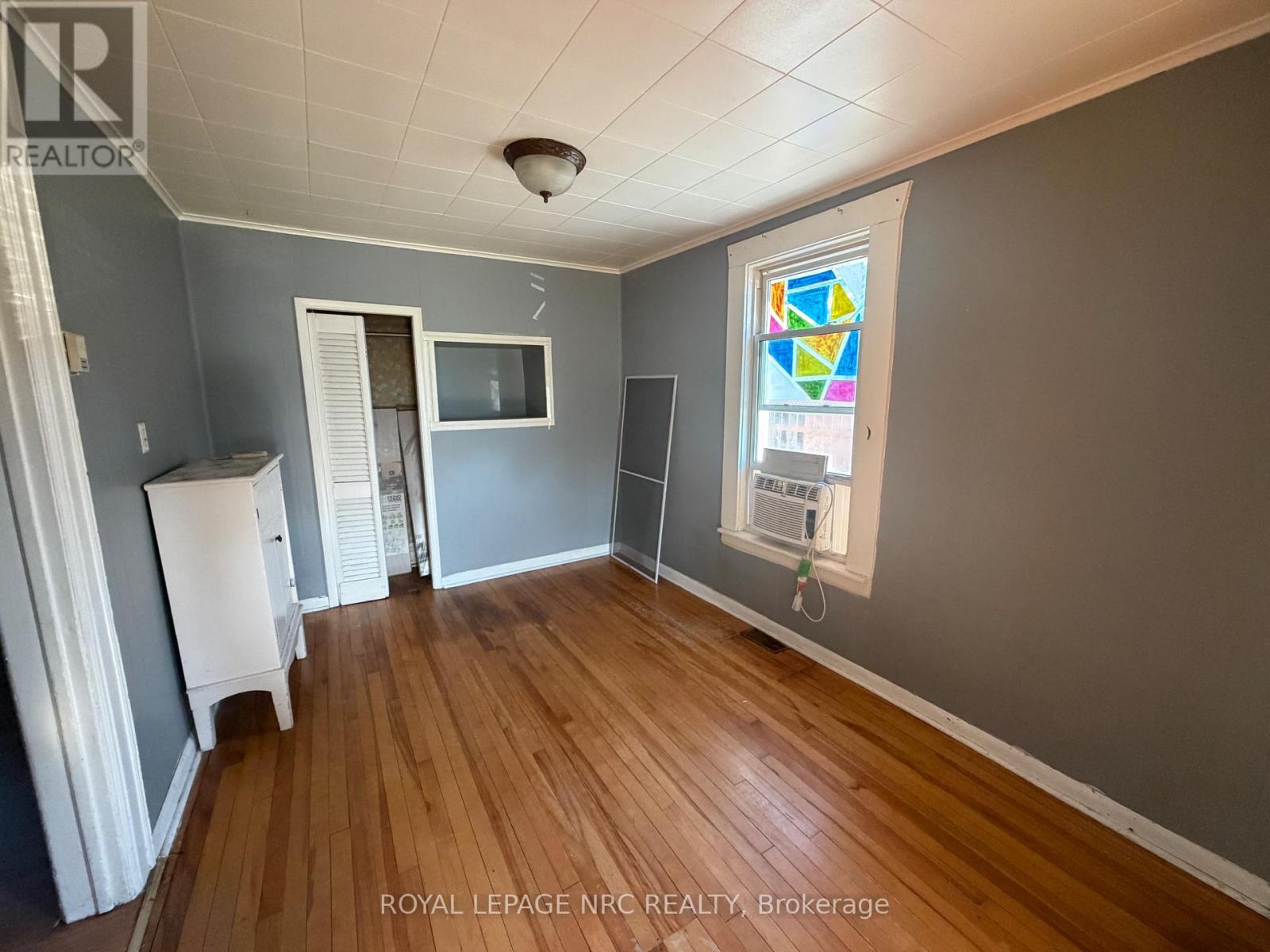 37 Wright Street, Welland, Ontario  L3B 2K2 - Photo 10 - X13777738