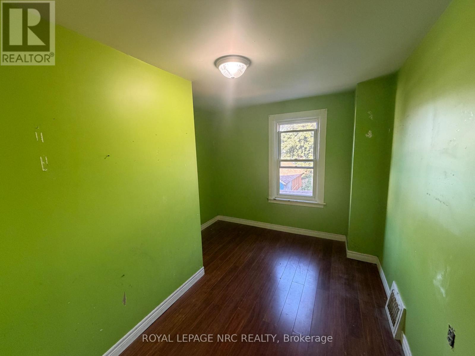 37 Wright Street, Welland, Ontario  L3B 2K2 - Photo 16 - X13777738