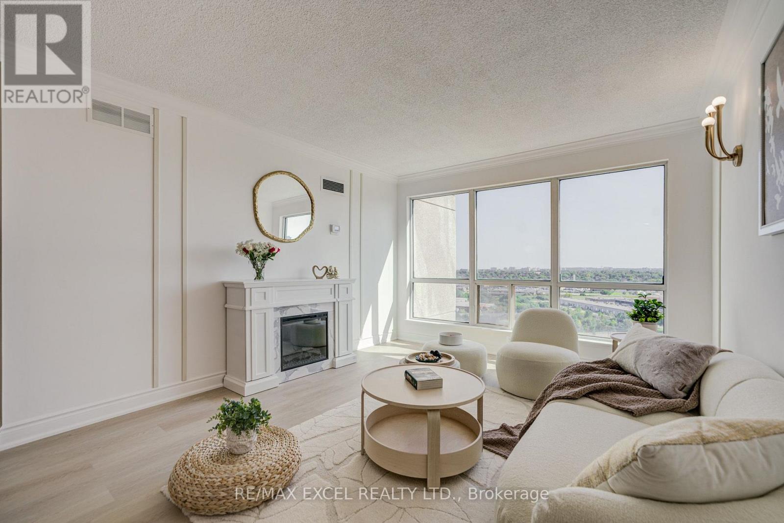 1706 - 8 Lee Centre Drive, Toronto, Ontario  M1H 3H8 - Photo 12 - E13775814