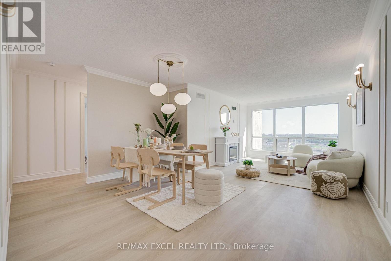 1706 - 8 Lee Centre Drive, Toronto, Ontario  M1H 3H8 - Photo 6 - E13775814